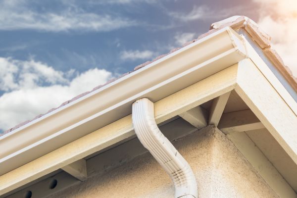 Seamless Gutter Replacement in Lehi