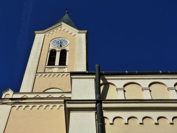 Church Gutter Installation in Lehi